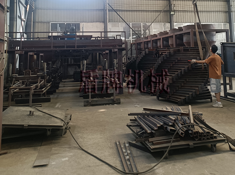 盾牌加氣塊設(shè)備 制磚機